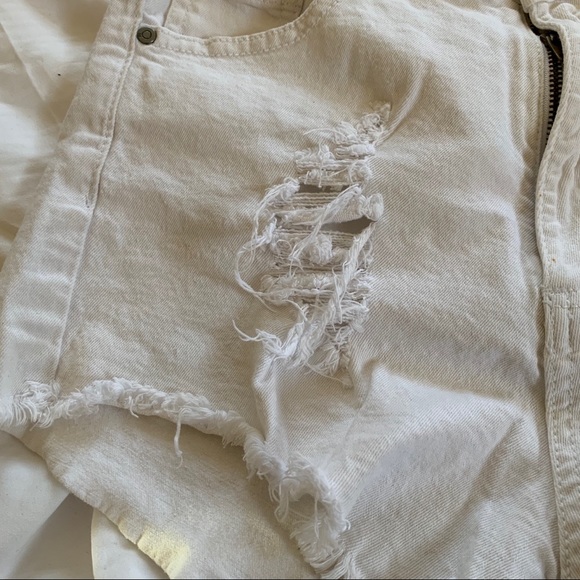 Ultra High Waisted White Distressed Denim Shorts - Picture 5 of 8